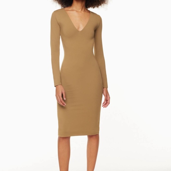 Aritzia Contour V-Neck Dress - Picture 1 of 3